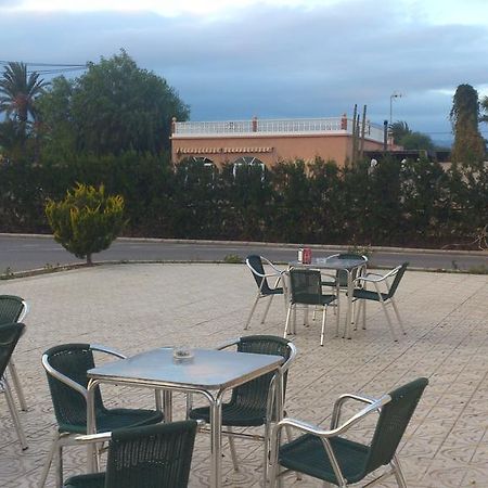 Hostal Imperial Crevillente Bagian luar foto