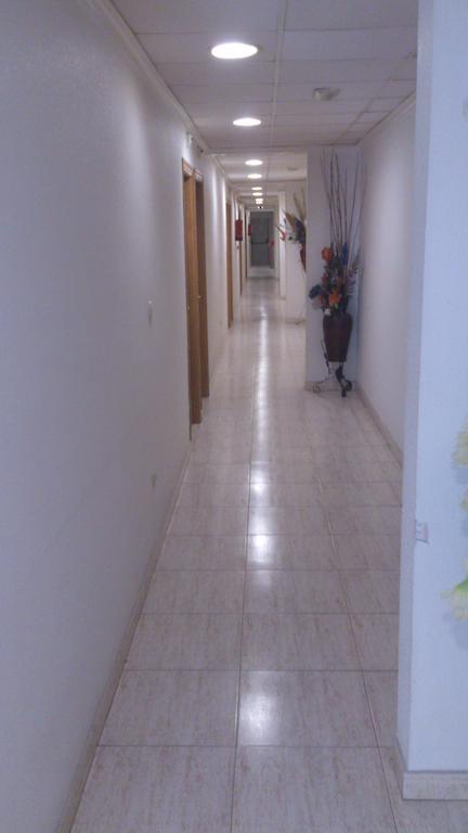 Hostal Imperial Crevillente Bagian luar foto